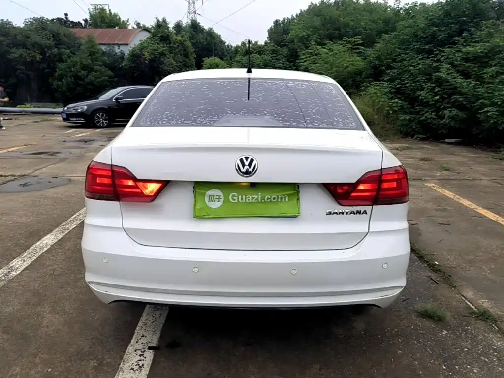 Volkswagen Santana — миниатюра 6