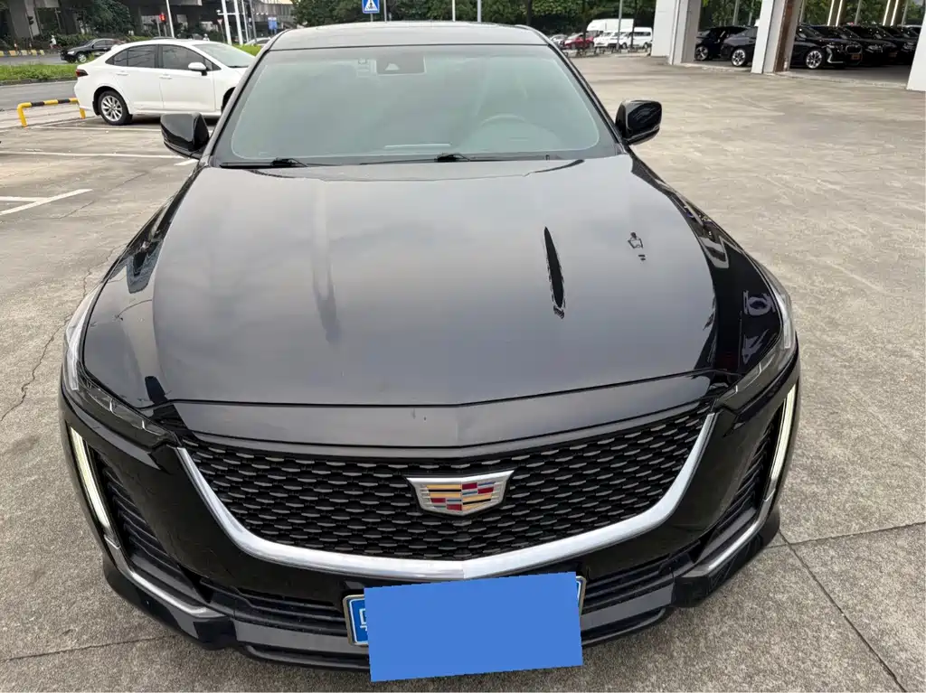 Cadillac CT5 — миниатюра 2
