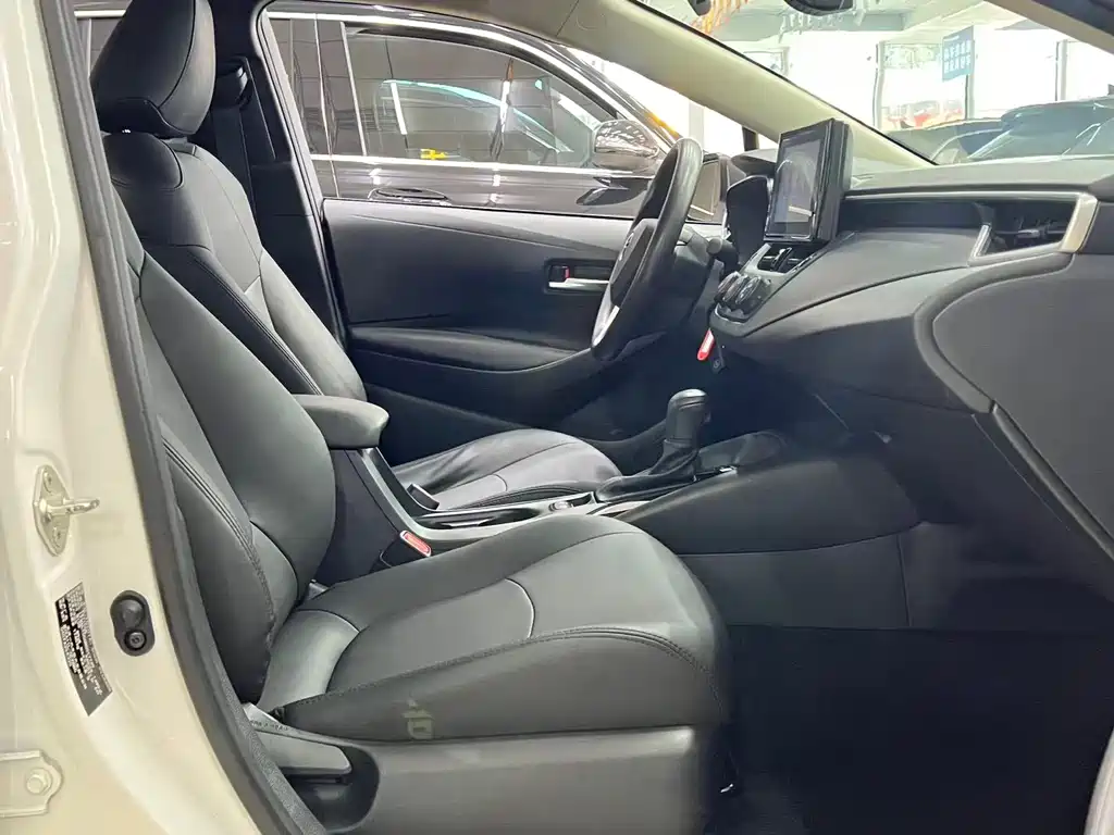 Toyota Corolla — миниатюра 18