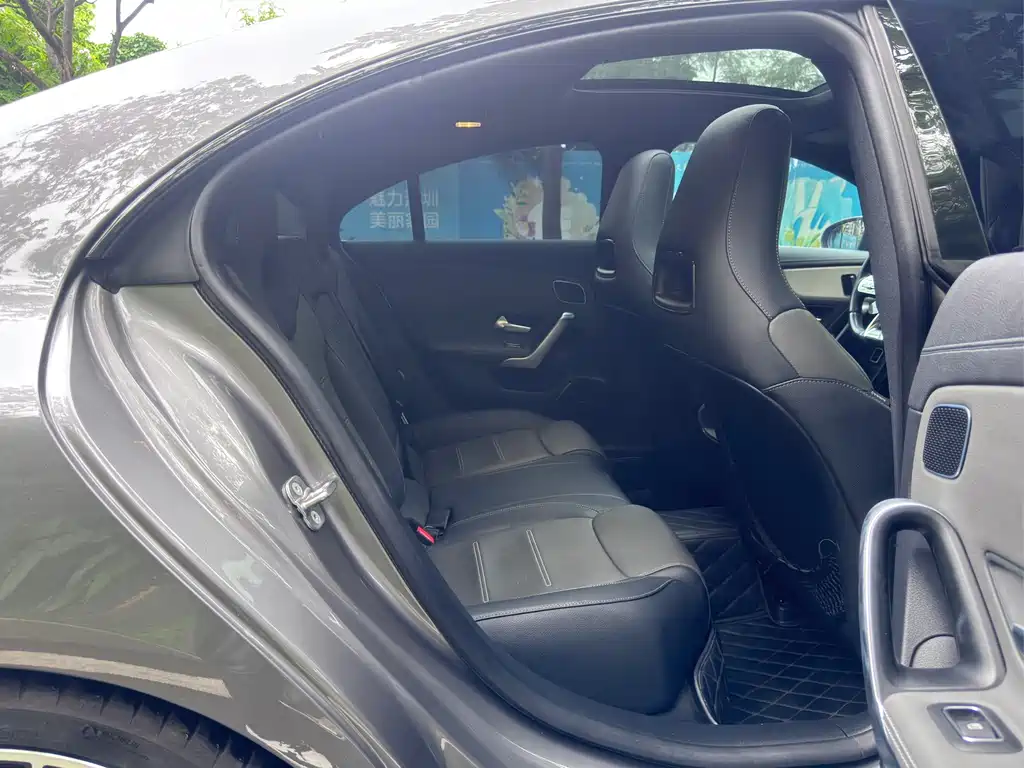 Mercedes-Benz CLA AMG — миниатюра 12