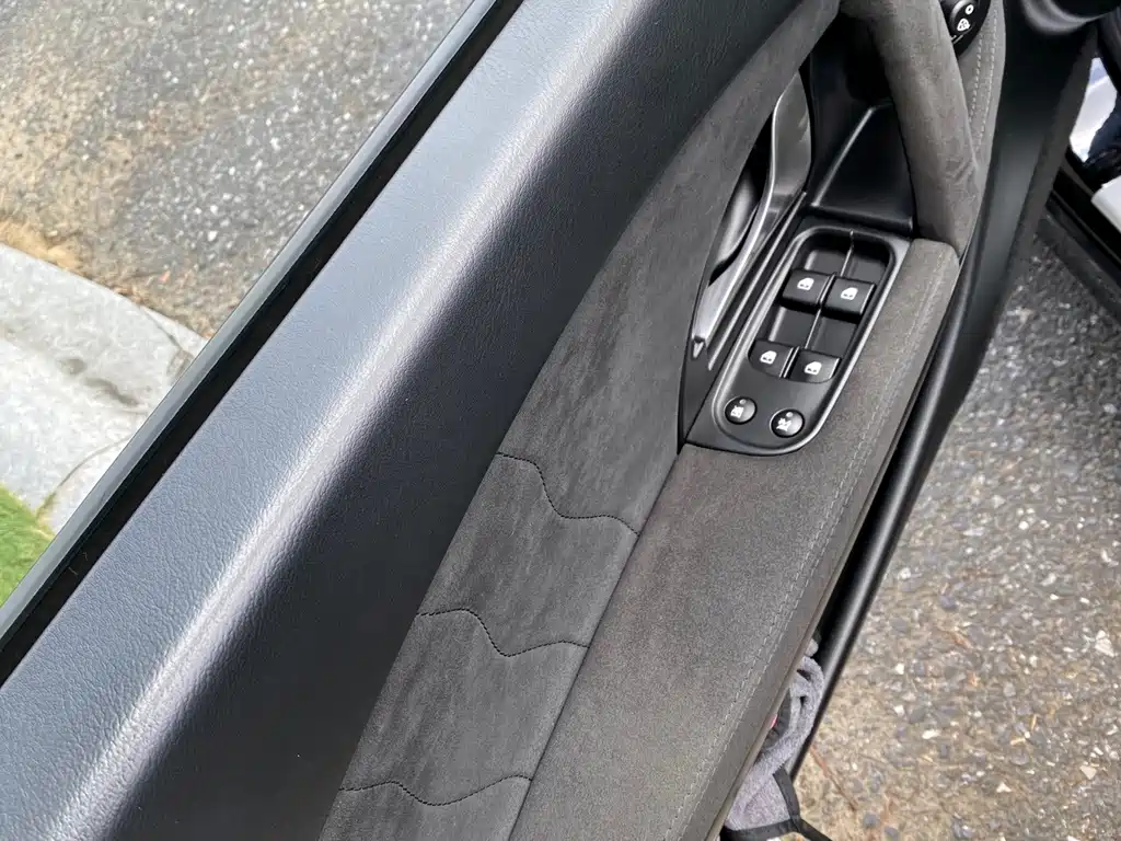 Maserati Quattroporte — миниатюра 10