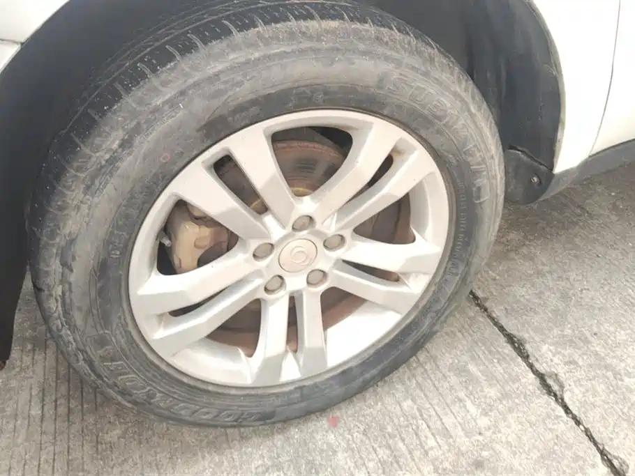 Geely GX7 2015 1.8L MT Elite V