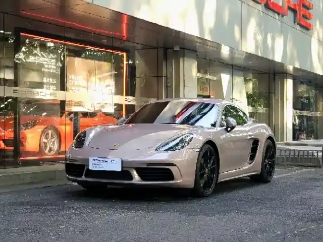 Porsche 718 2022