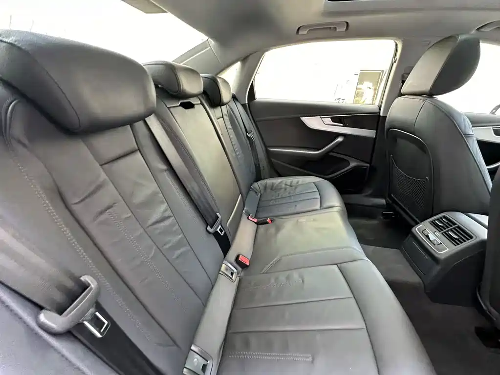 Audi A4L — миниатюра 34