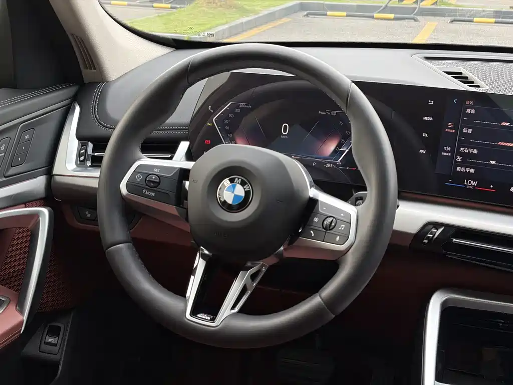 BMW X1 — миниатюра 17