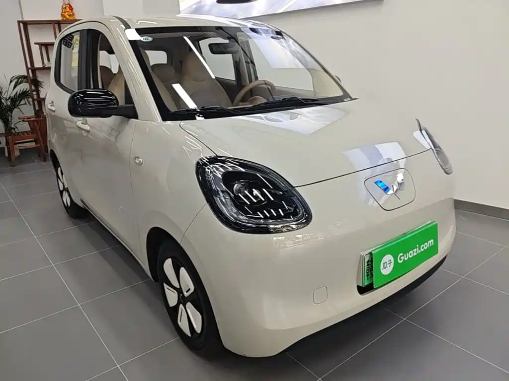 Wuling MINIEV — миниатюра 4