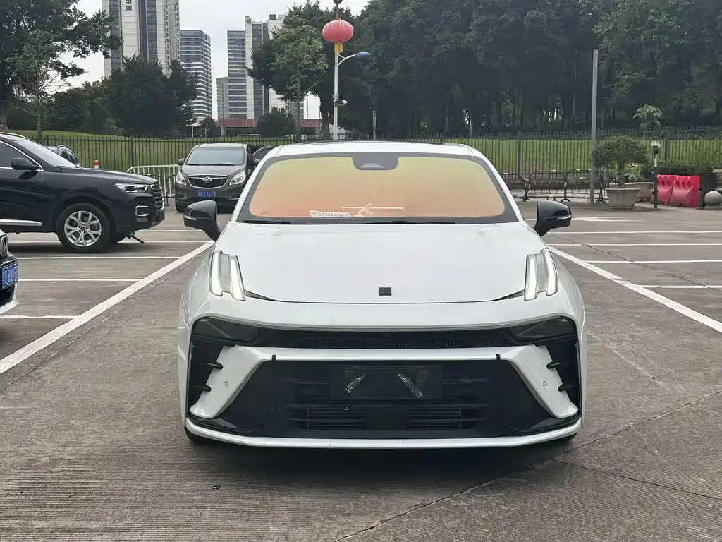 Lynk & Co 03 — миниатюра 2