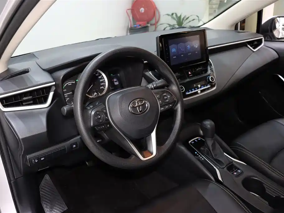 Toyota Corolla 2021 1.8L E-CVT