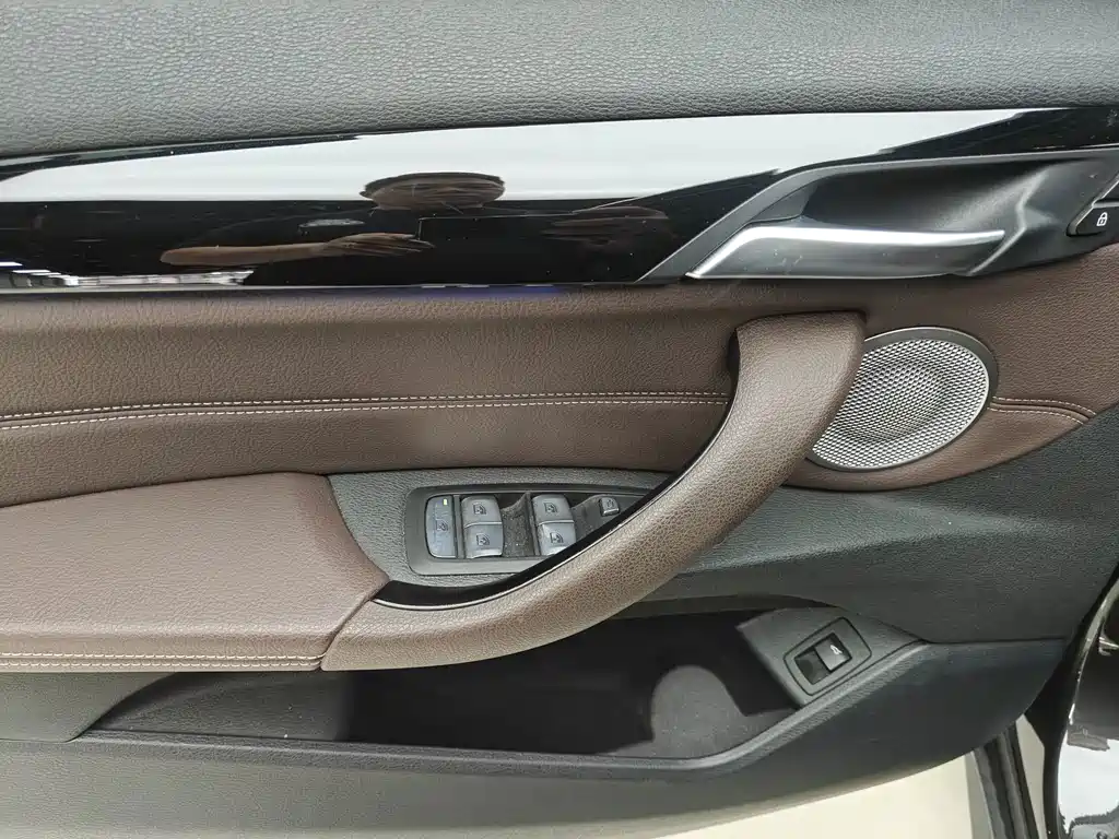 BMW X1 — миниатюра 4