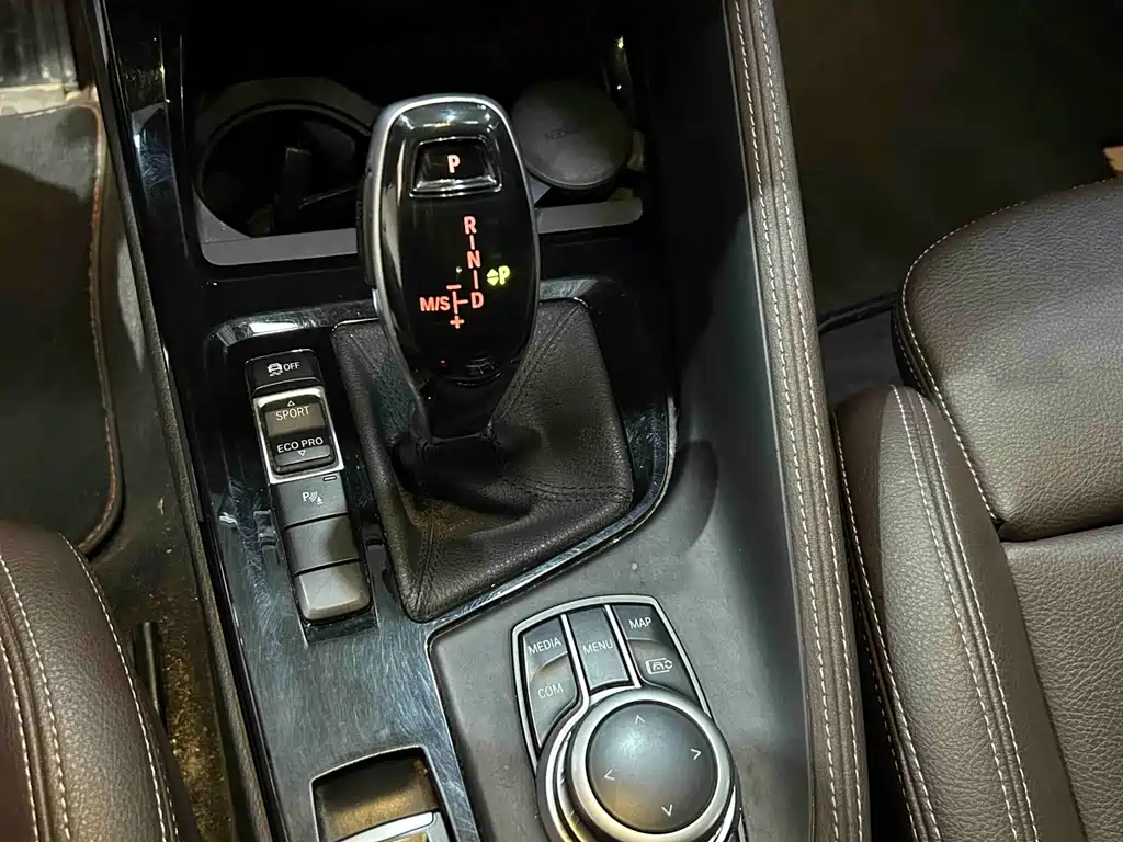 BMW X2 — миниатюра 13
