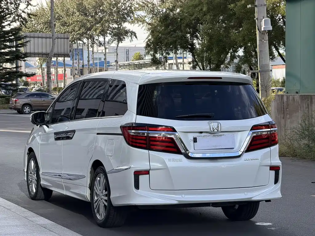 Honda Elysion — миниатюра 4