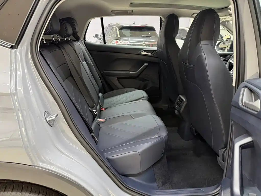 Volkswagen Tharu - фото 22