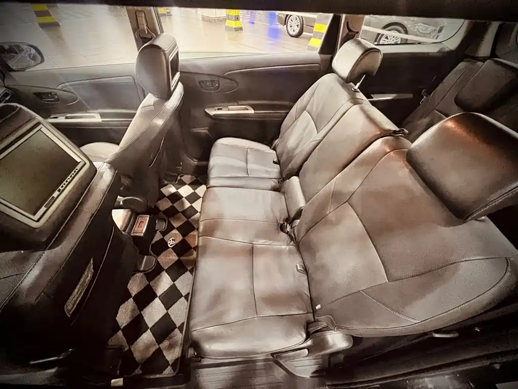Toyota WISH — миниатюра 16