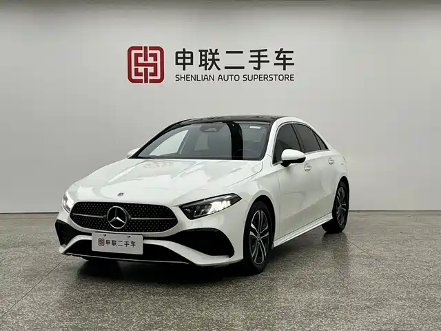 2023 Mercedes-Benz A-klasse