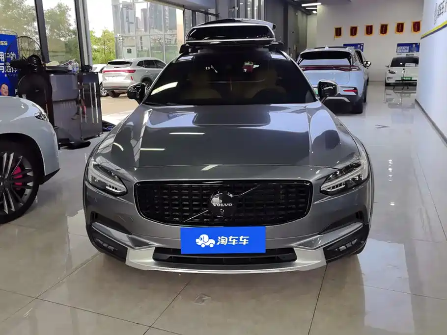 Volvo V90 — миниатюра 2