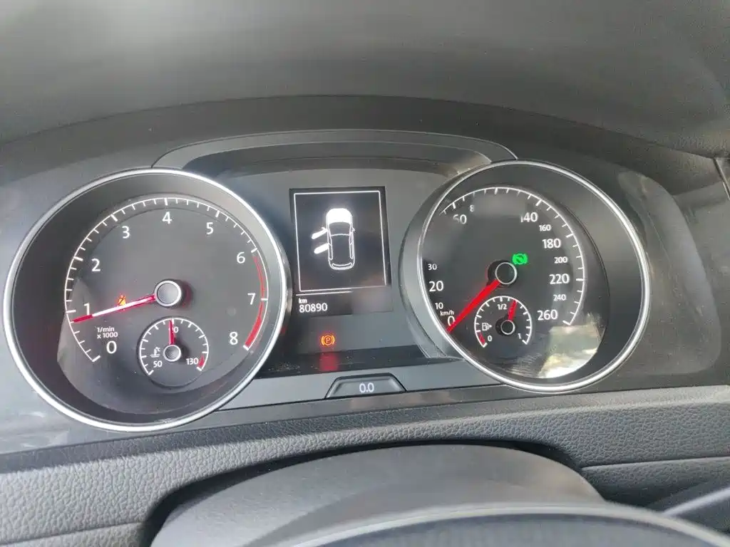 Volkswagen Golf — миниатюра 4