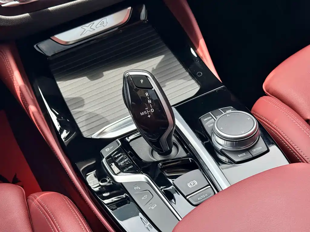 BMW X4 — миниатюра 15