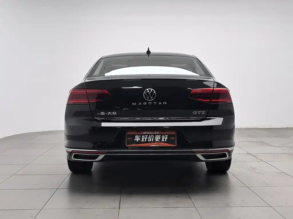 Volkswagen Magotan PHEV — миниатюра 4
