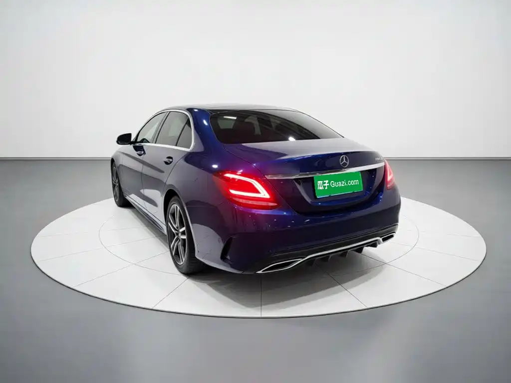 Mercedes-Benz C-Class — миниатюра 4