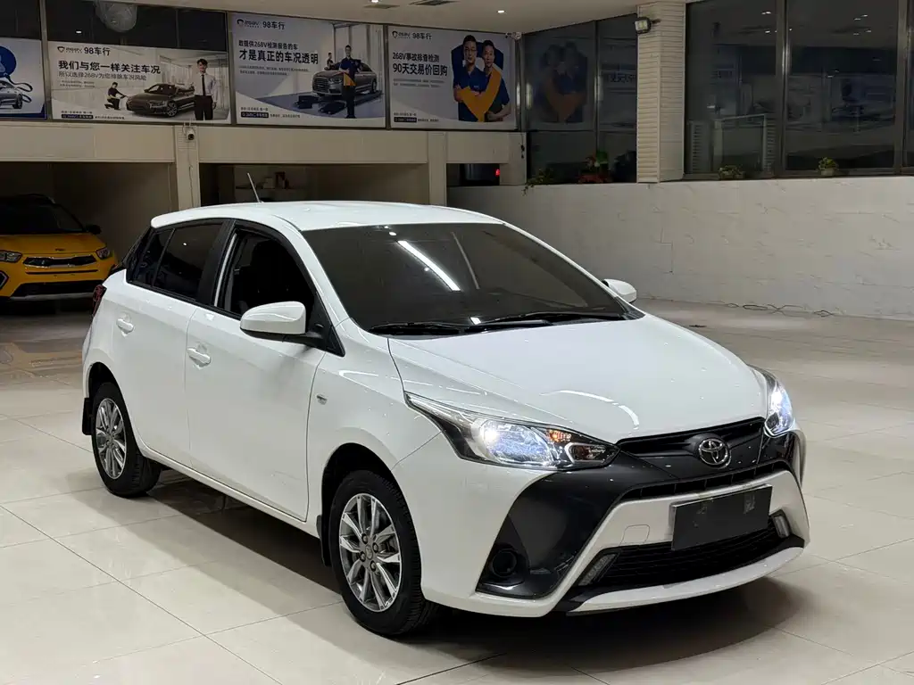 TOYOTA YARIS L ZHIXUAN