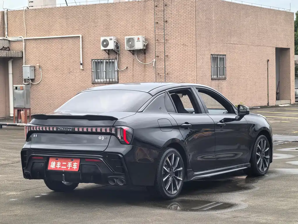 Lynk & Co 03 — миниатюра 14