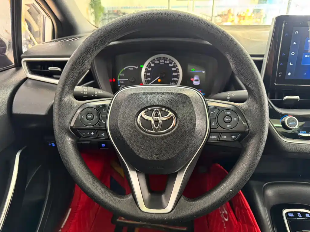 TOYOTA LEI LING