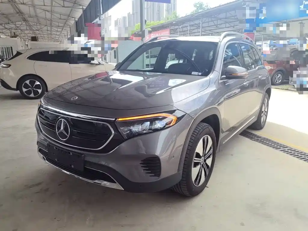 Mercedes-Benz EQB