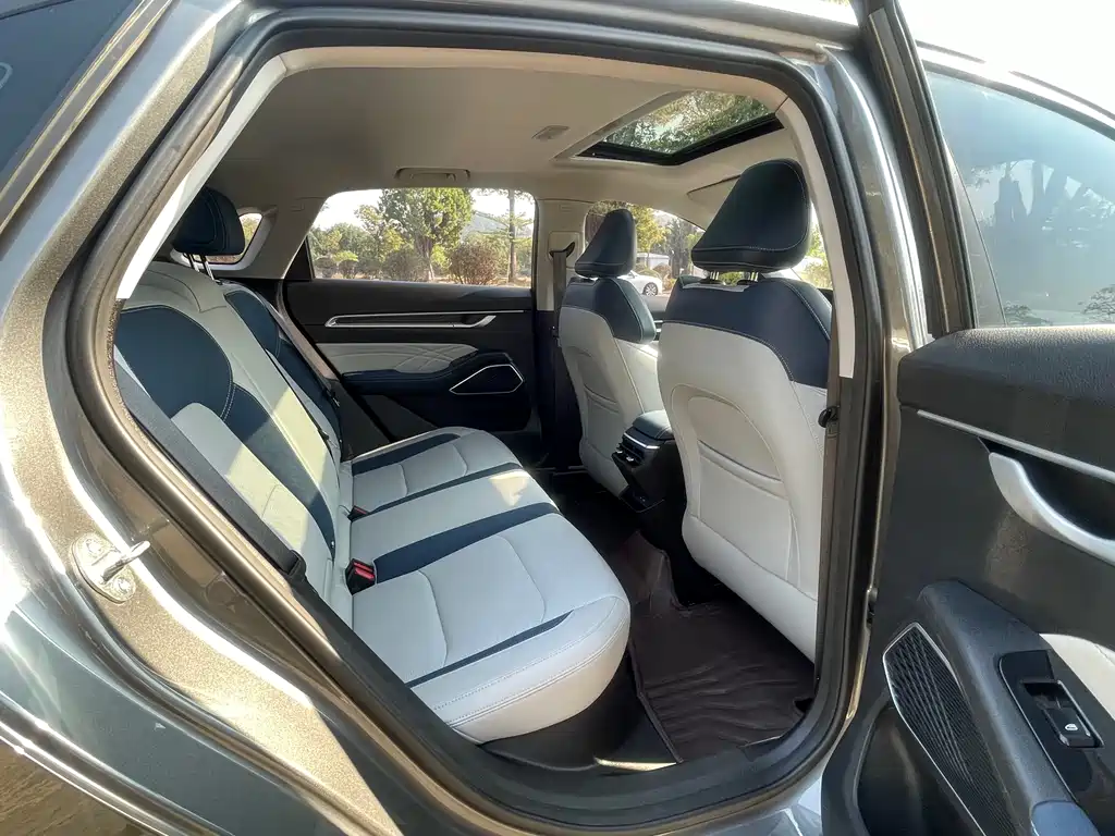 GEELY AUTOMOBILE EMGRAND