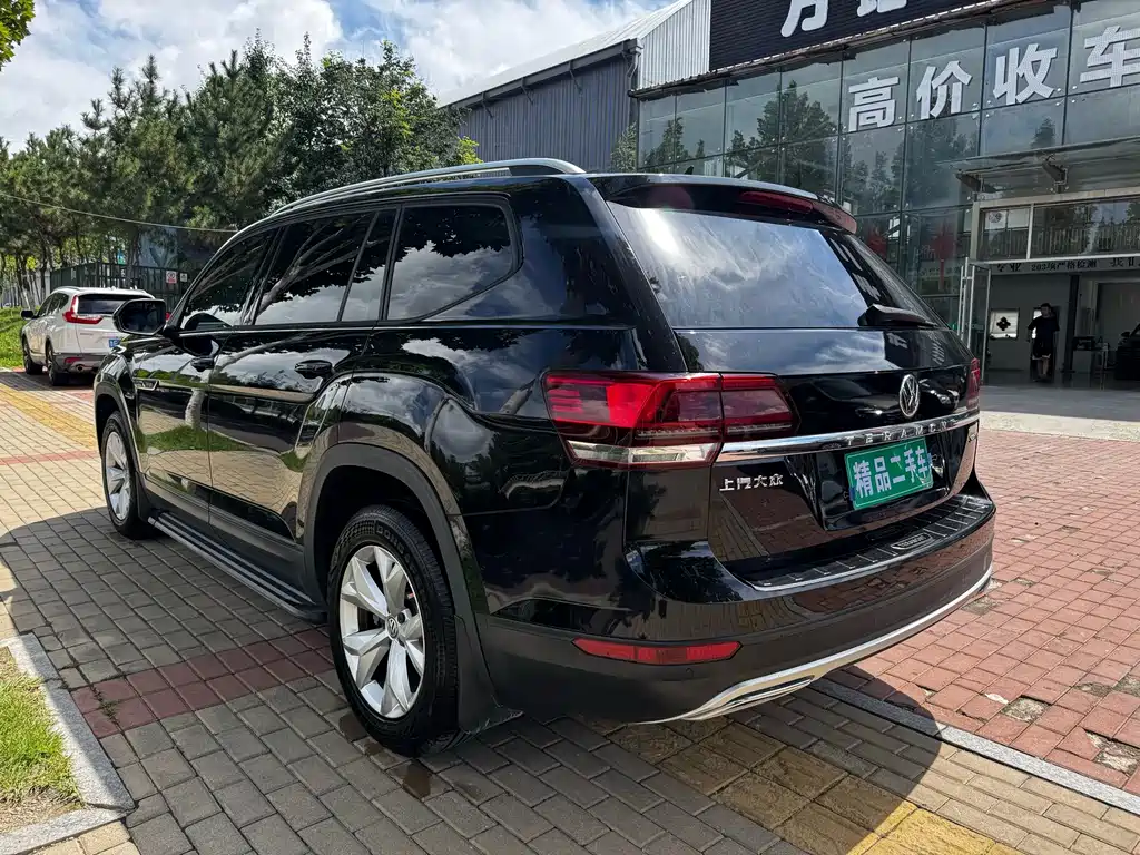 Volkswagen Teramont — миниатюра 4