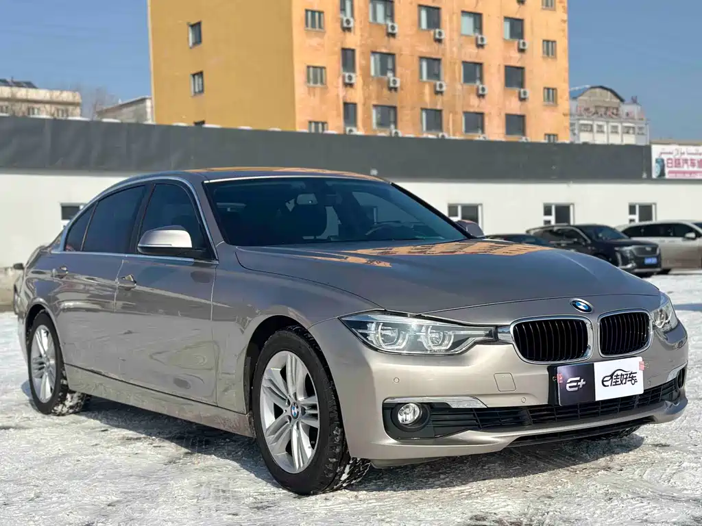 BMW 3 SERIES