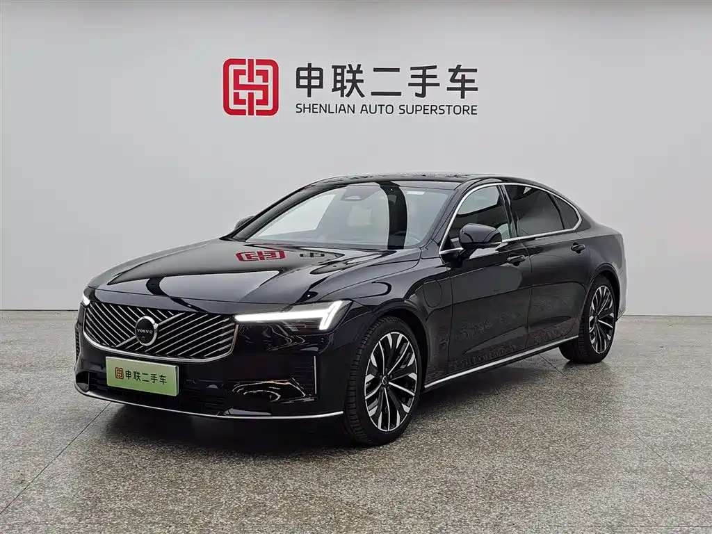 Volvo S90 PHEV 2025