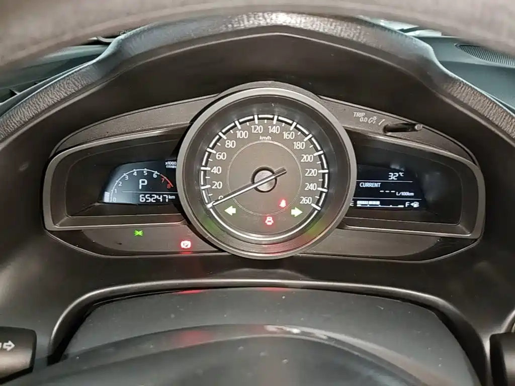 Mazda 3 Axela — миниатюра 12