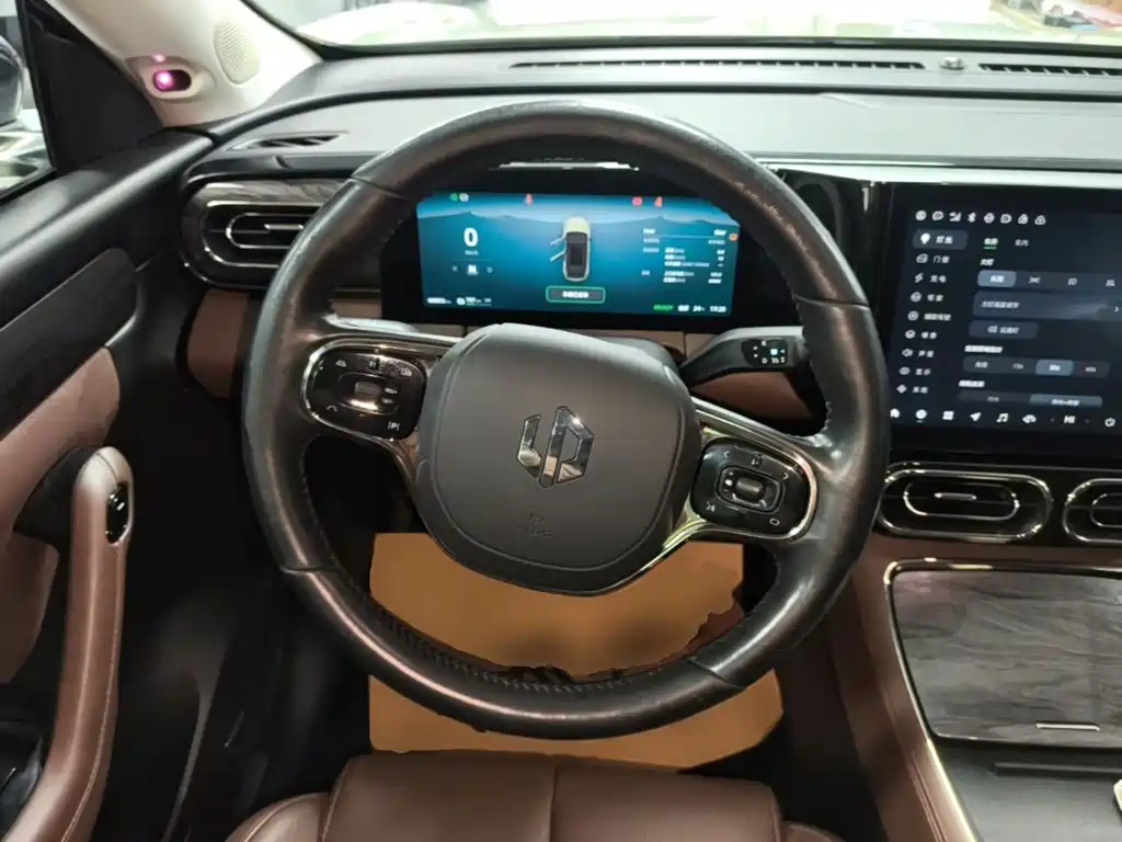 Leapmotor Leapmotor C11 — миниатюра 11