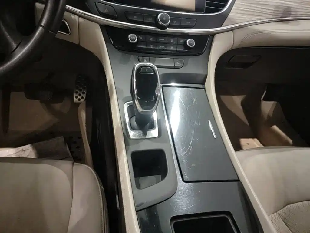 Buick LaCrosse — миниатюра 14