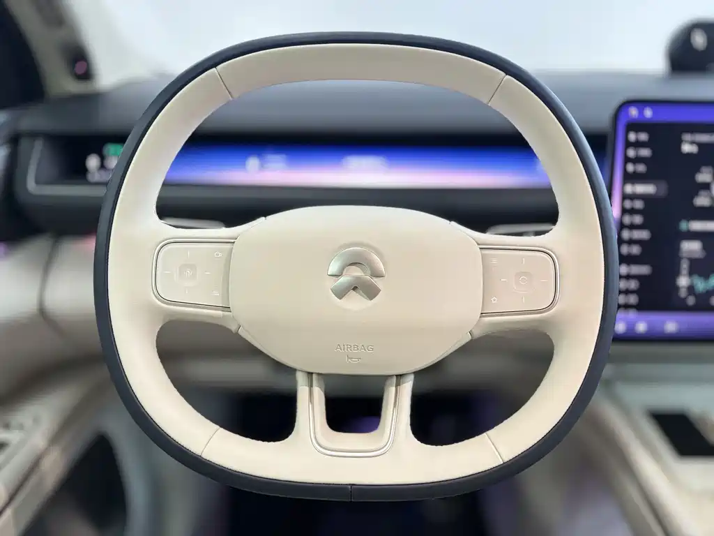 NIO ES8 — миниатюра 10