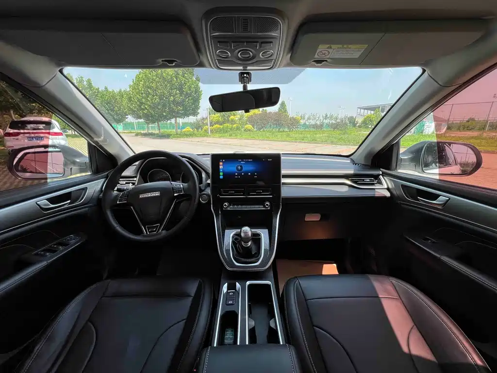 Haval M6 2021 PLUS 1.5T MT Luxury