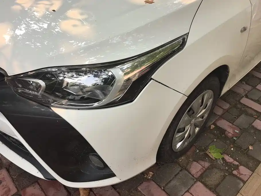 Toyota Yaris L — миниатюра 5