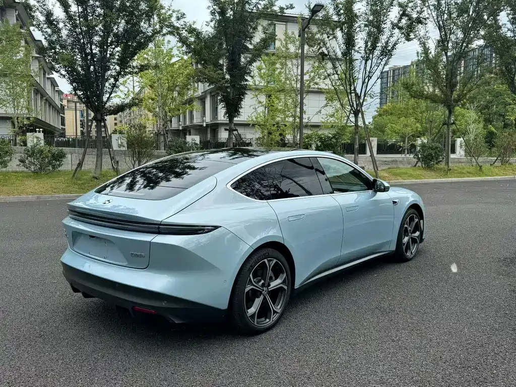 NIO ET5 — миниатюра 8