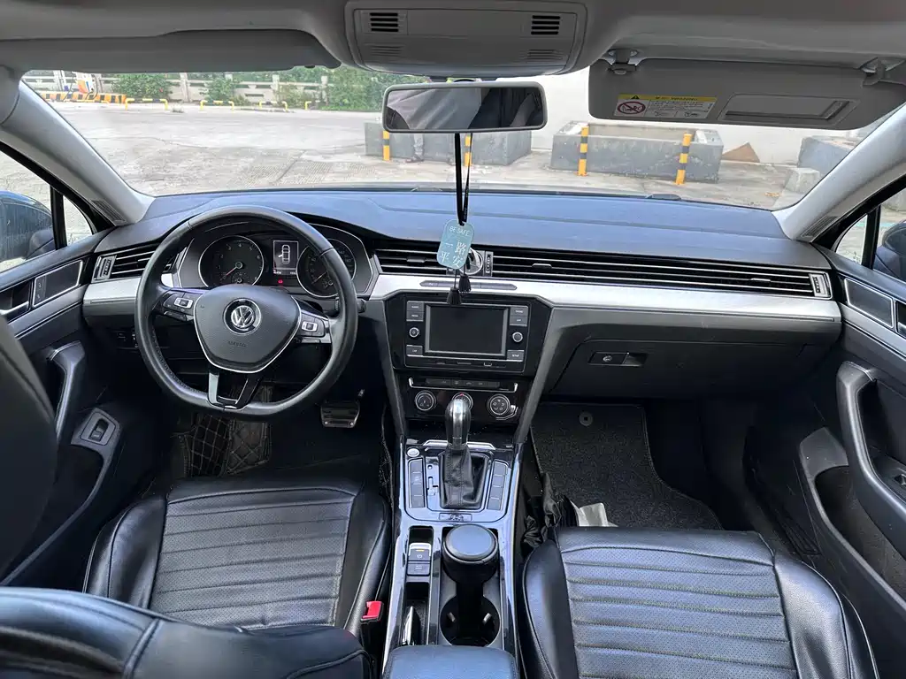 Volkswagen Magotan — миниатюра 6