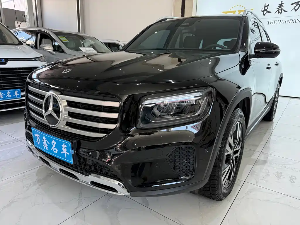 Mercedes-Benz GLB 2025