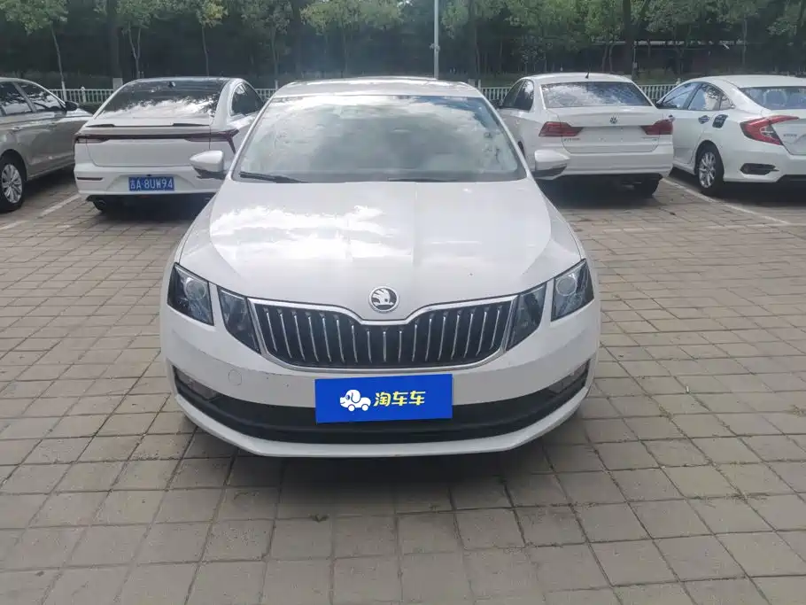 Skoda Octavia — миниатюра 2