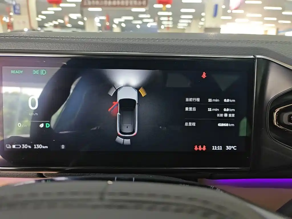 NIO ES6 — миниатюра 12