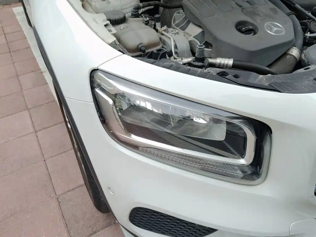 Mercedes-Benz GLB — миниатюра 7