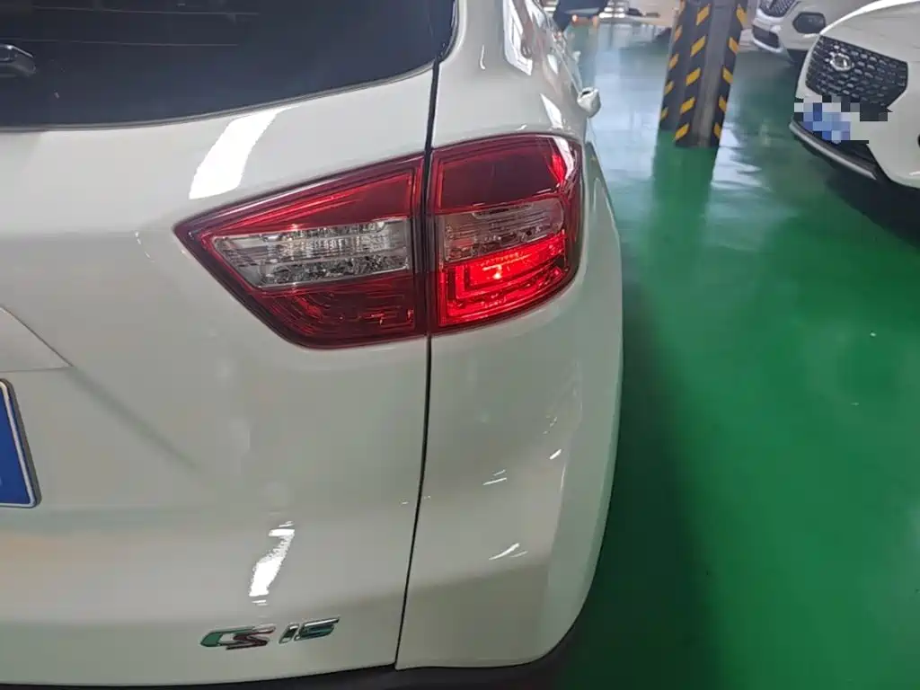 Changan CS15 — миниатюра 8