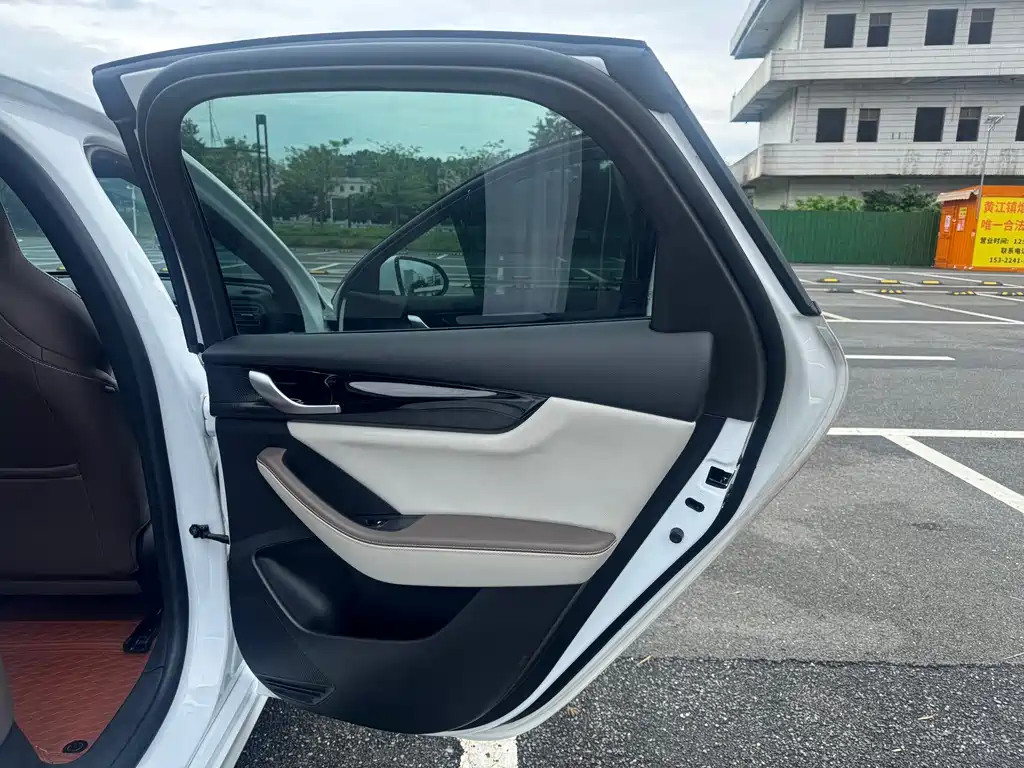 BYD Qin PLUS — миниатюра 18