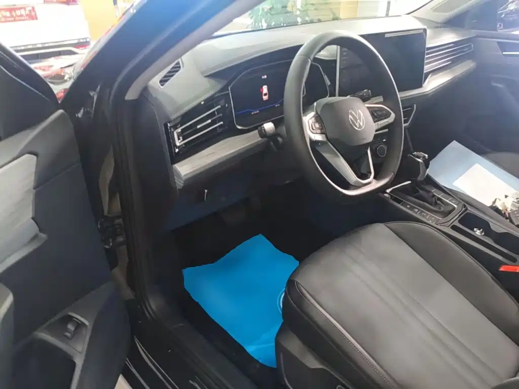 Volkswagen Sagitar — миниатюра 16