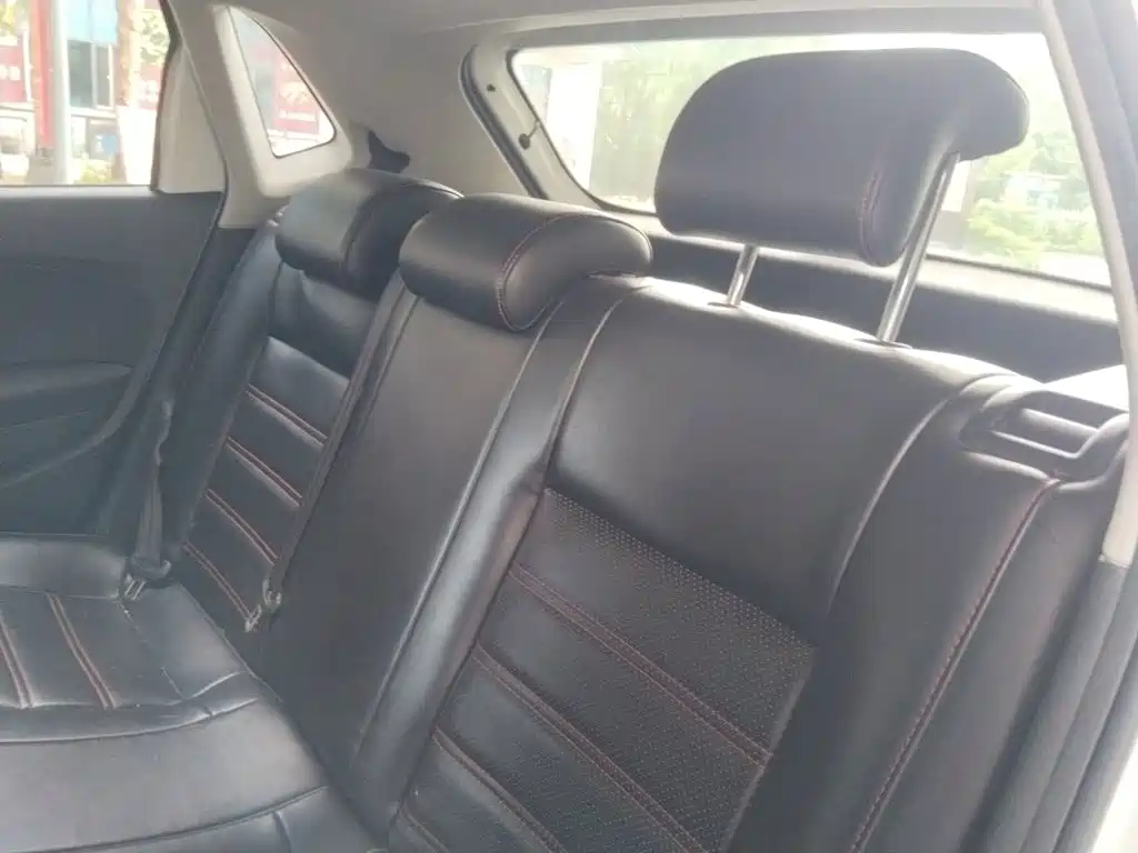 Volkswagen Polo — миниатюра 18