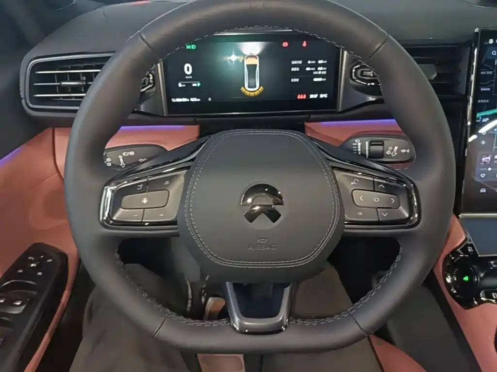 NIO EC6 — миниатюра 11