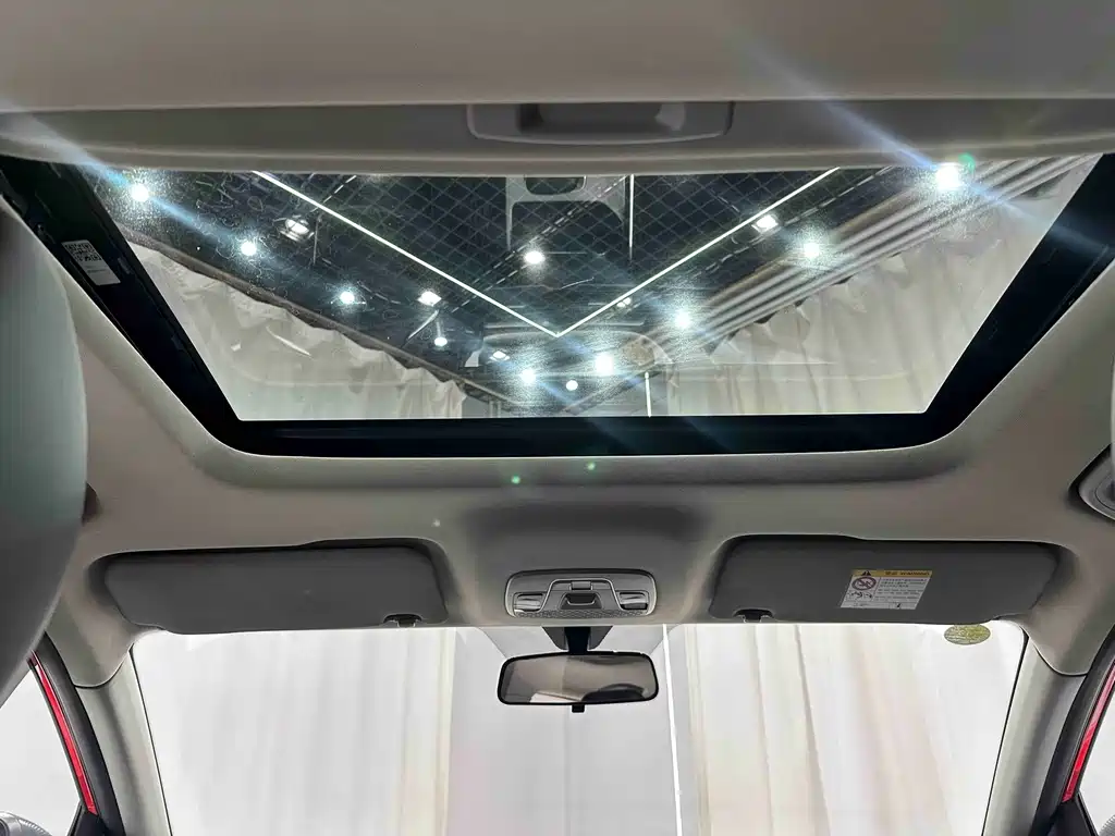 Geely Binyue — миниатюра 11