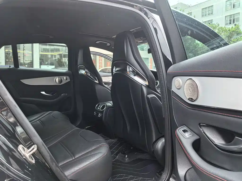 Mercedes-Benz GLC Coupe AMG — миниатюра 10